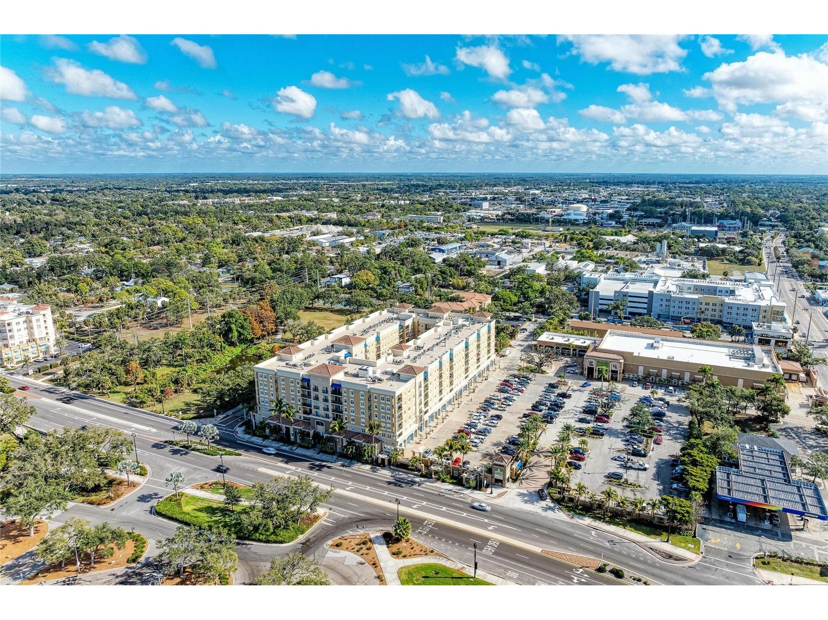 1064 N Tamiami Trail #1304 Sarasota FL 34236 A4691717 image13