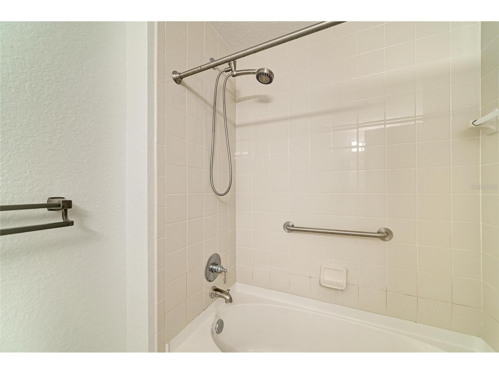 1064 N Tamiami Trail #1304 Sarasota FL 34236 A4691717 image22