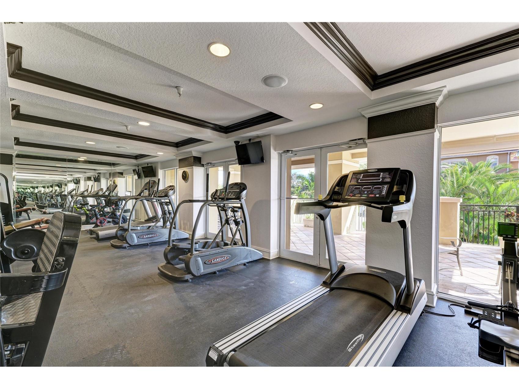 1064 N Tamiami Trail #1304 Sarasota FL 34236 A4691717 image39