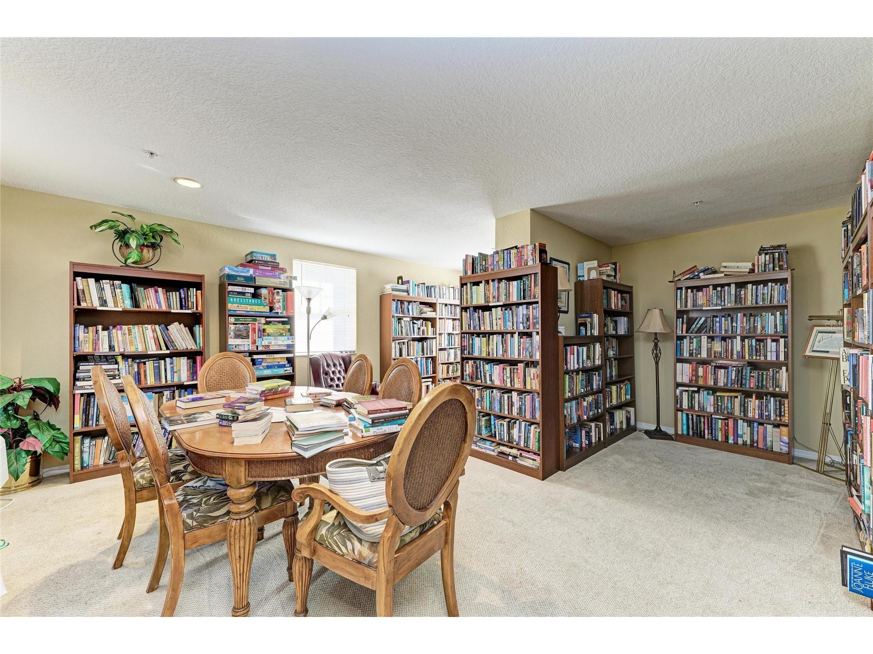1064 N Tamiami Trail #1304 Sarasota FL 34236 A4691717 image46