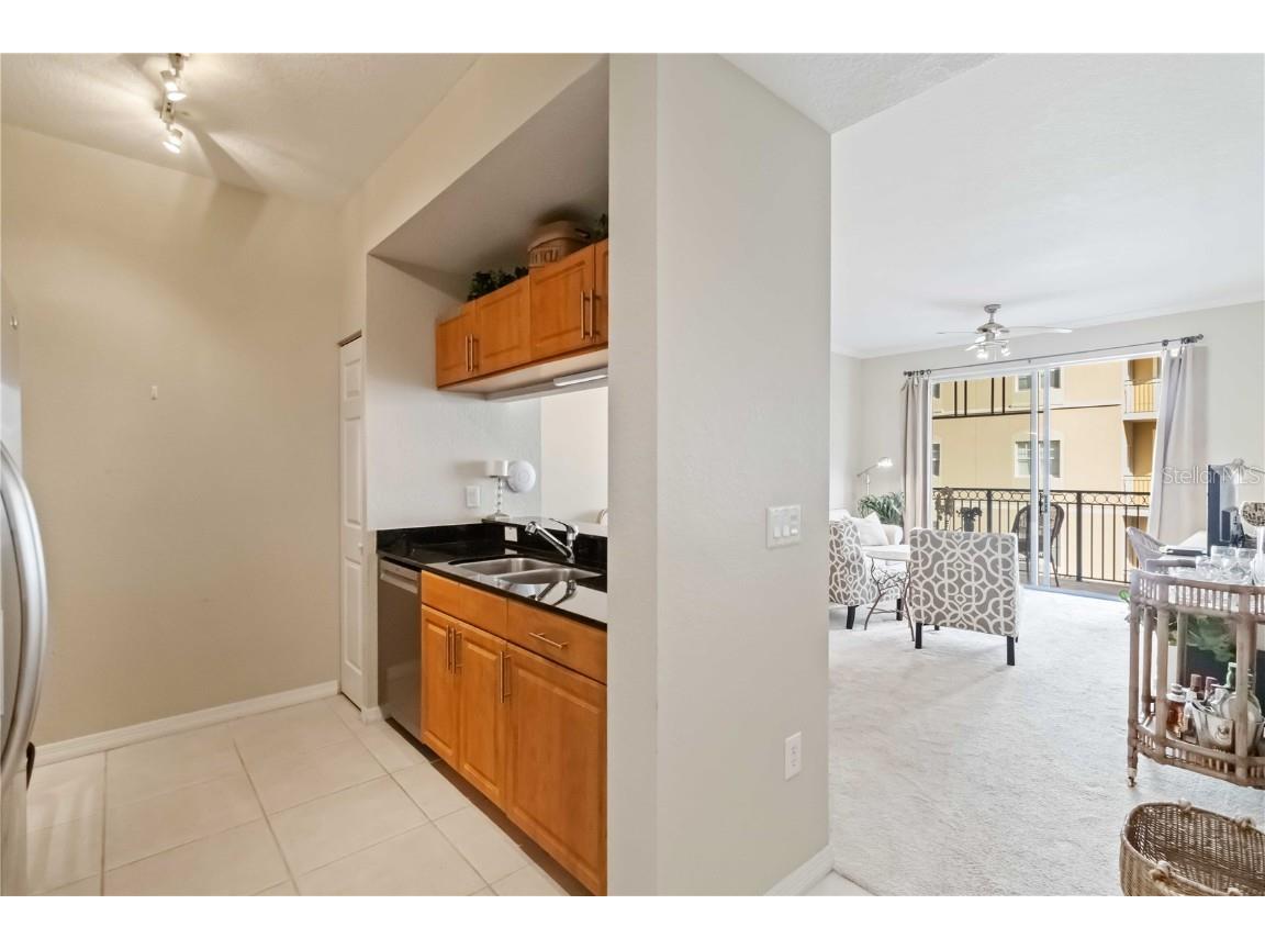 1064 N Tamiami Trail #1308 Sarasota FL 34236 A4668948 image3