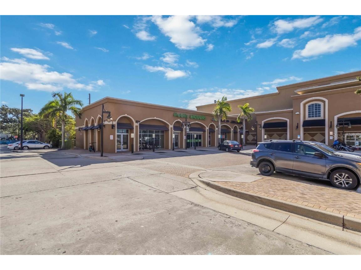 1064 N Tamiami Trail #1308 Sarasota FL 34236 A4668948 image44
