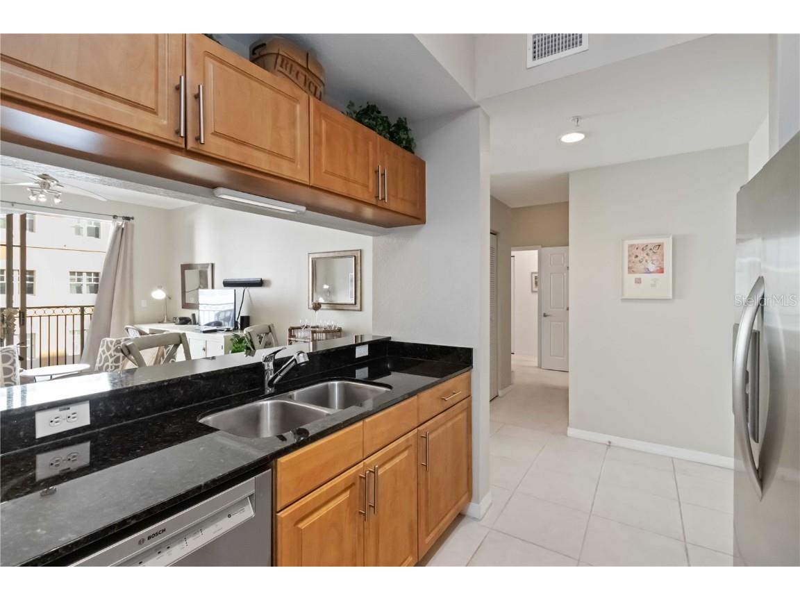 1064 N Tamiami Trail #1308 Sarasota FL 34236 A4668948 image6