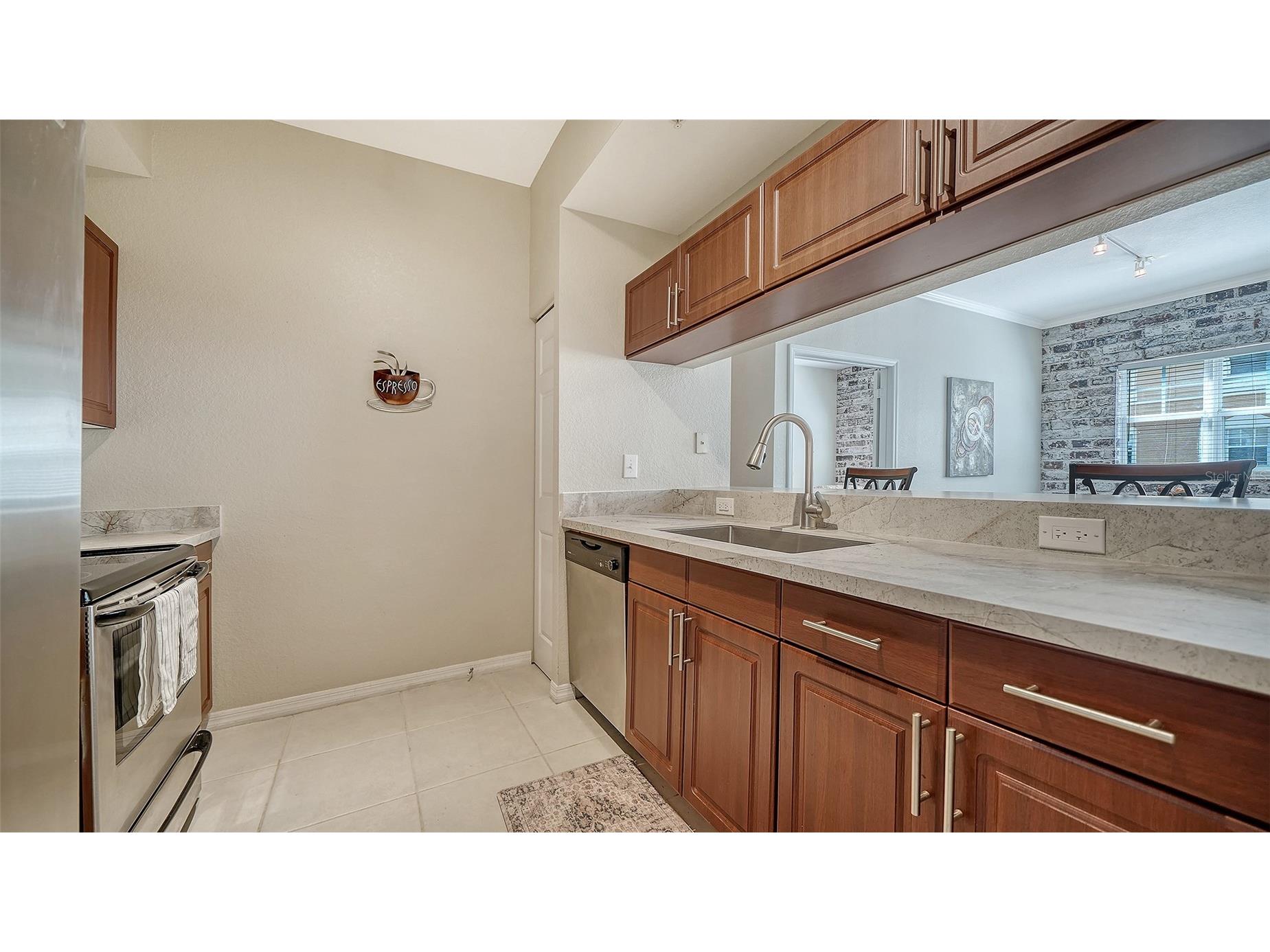 1064 N Tamiami Trail #1320 Sarasota FL 34236 A4686011 image16
