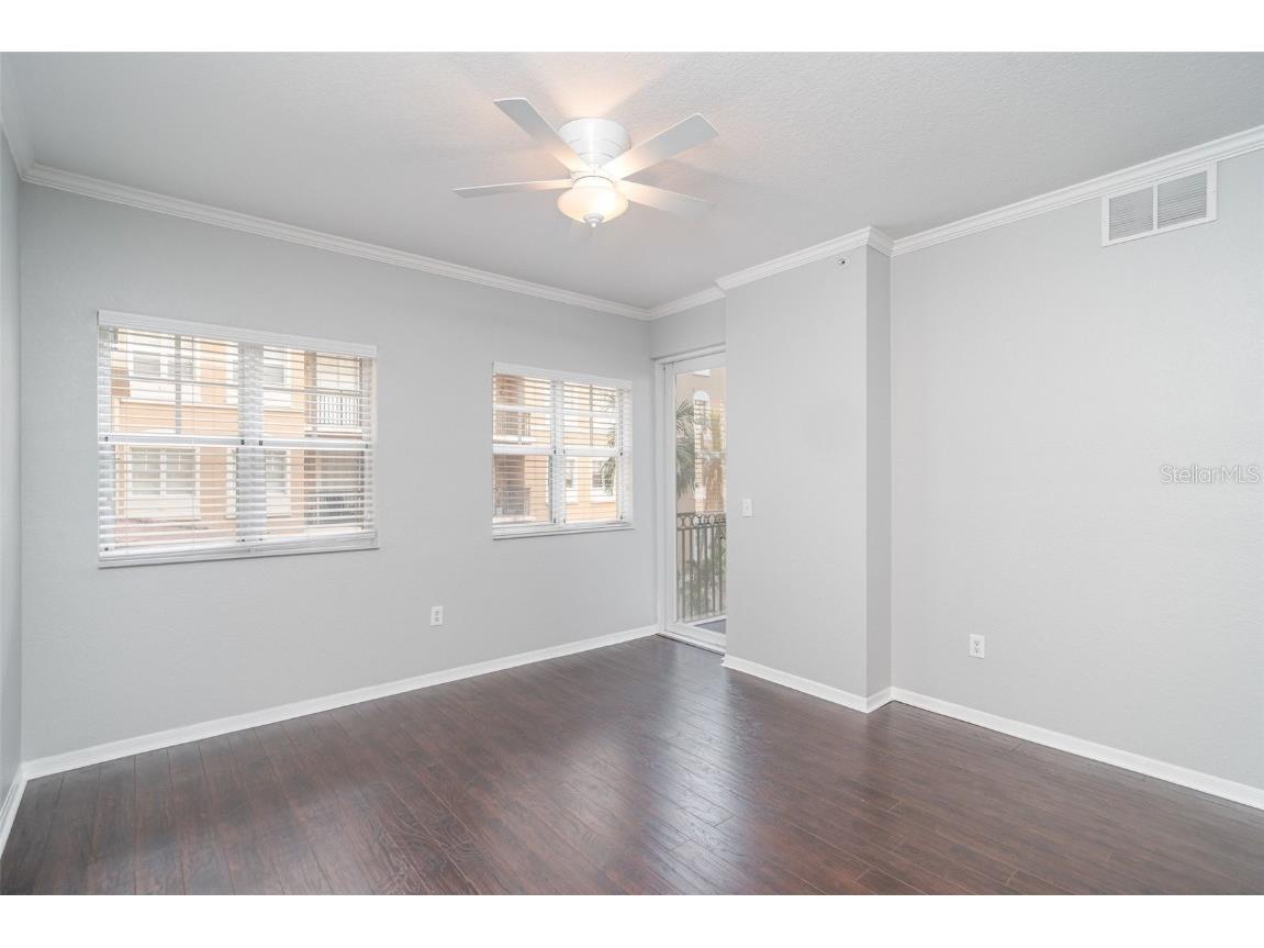 1064 N Tamiami Trail # 1324 Sarasota FL 34236 TB8431612 image4