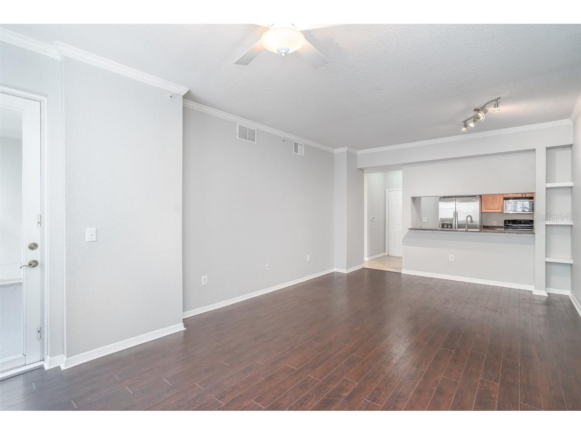 1064 N Tamiami Trail # 1324 Sarasota FL 34236 TB8431612 image5