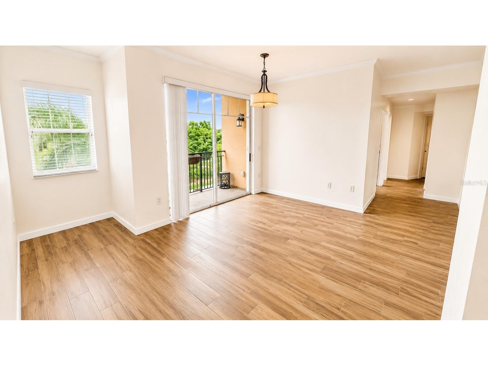 1064 N Tamiami Trail #1325 Sarasota FL 34236 A4686833 image11