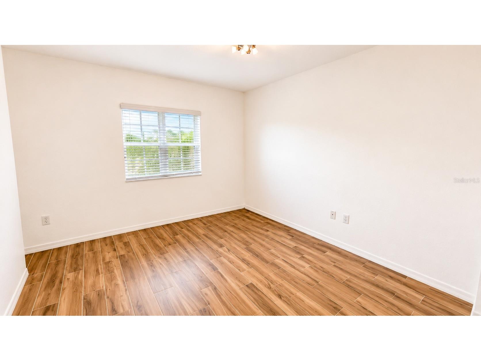 1064 N Tamiami Trail #1325 Sarasota FL 34236 A4686833 image19