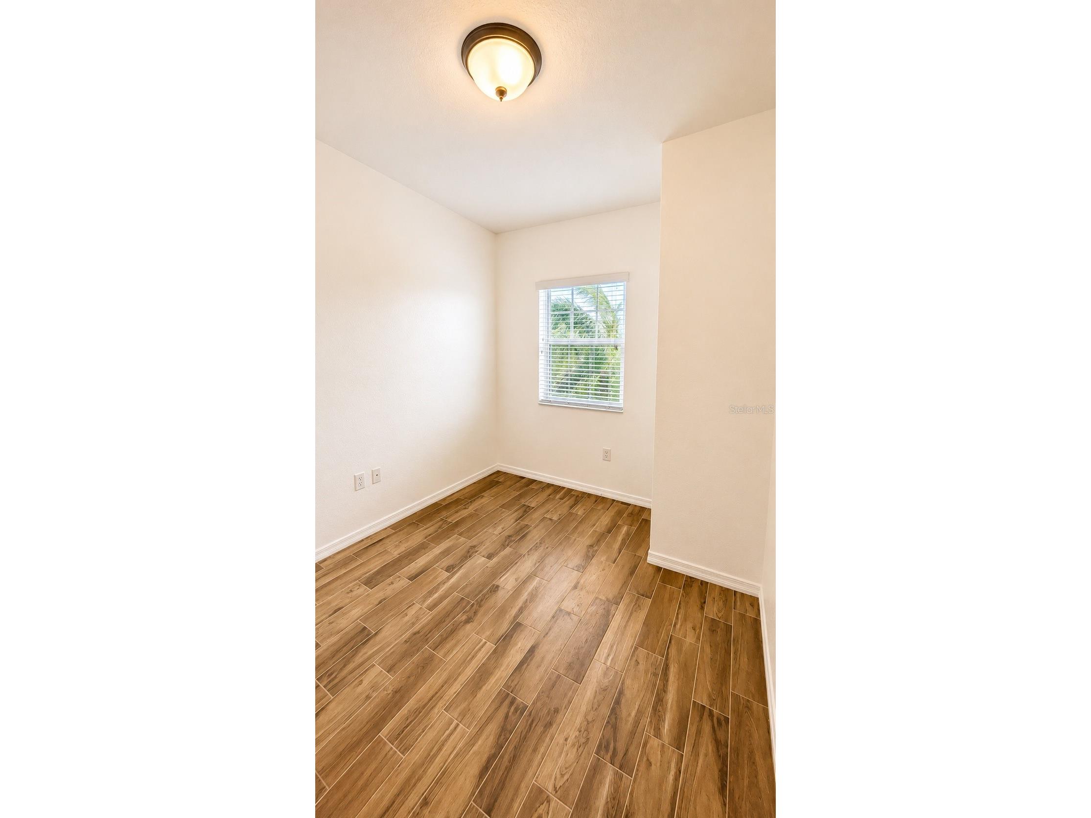 1064 N Tamiami Trail #1325 Sarasota FL 34236 A4686833 image22