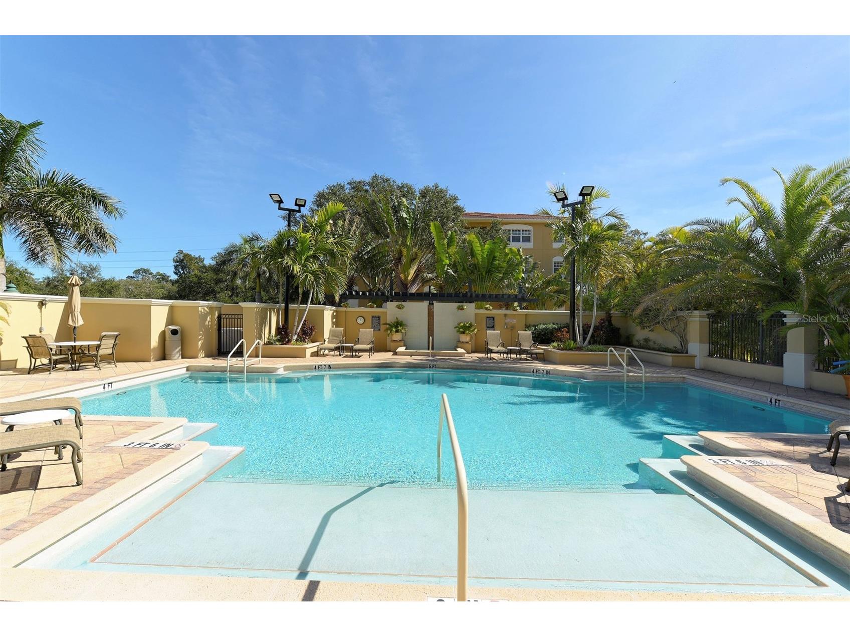 1064 N Tamiami Trail #1325 Sarasota FL 34236 A4686833 image27