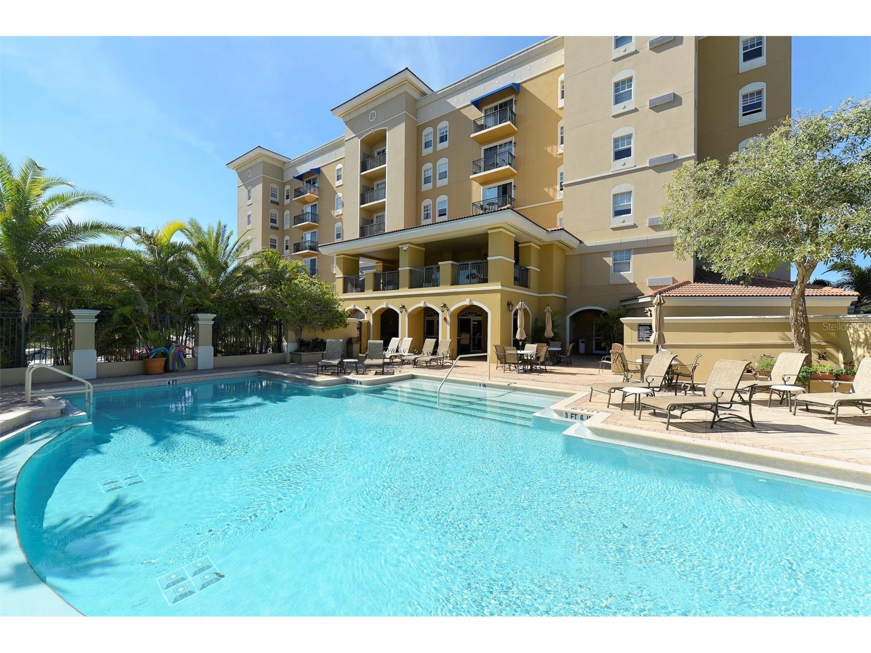 1064 N Tamiami Trail #1325 Sarasota FL 34236 A4686833 image28