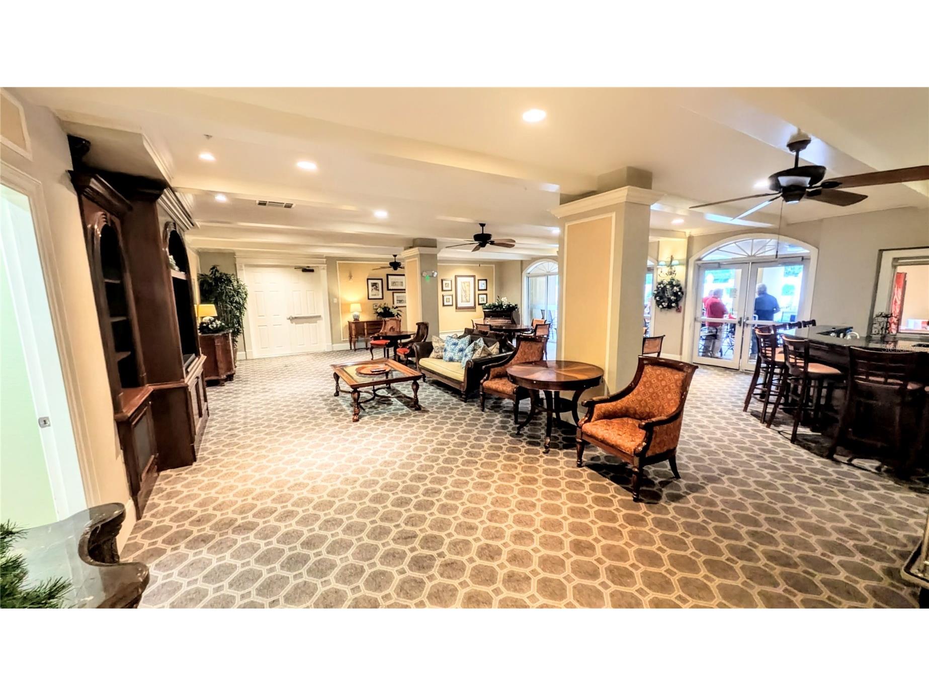 1064 N Tamiami Trail #1325 Sarasota FL 34236 A4686833 image37