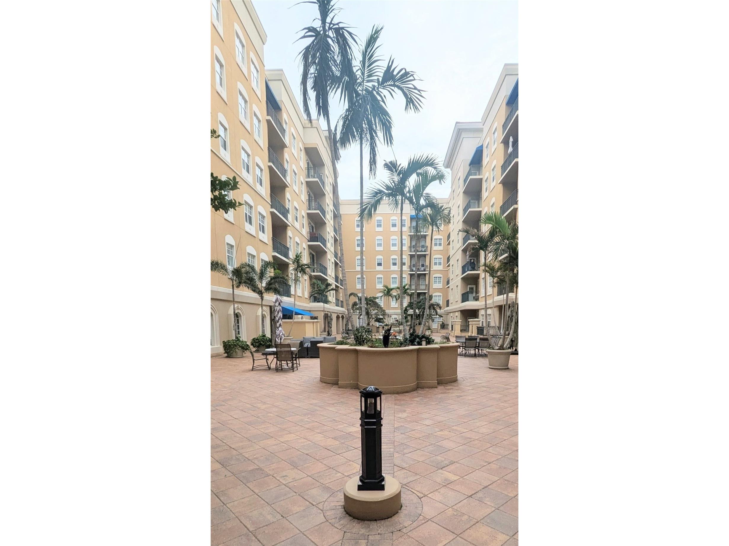 1064 N Tamiami Trail #1325 Sarasota FL 34236 A4686833 image39