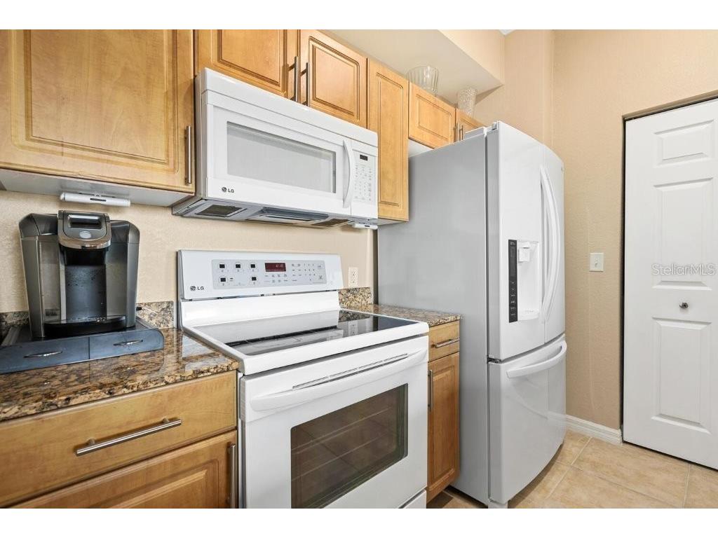 1064 N Tamiami Trail #1425 Sarasota FL 34236 A4687230 image16