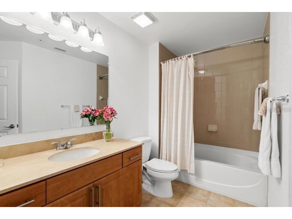 1064 N Tamiami Trail #1425 Sarasota FL 34236 A4687230 image26