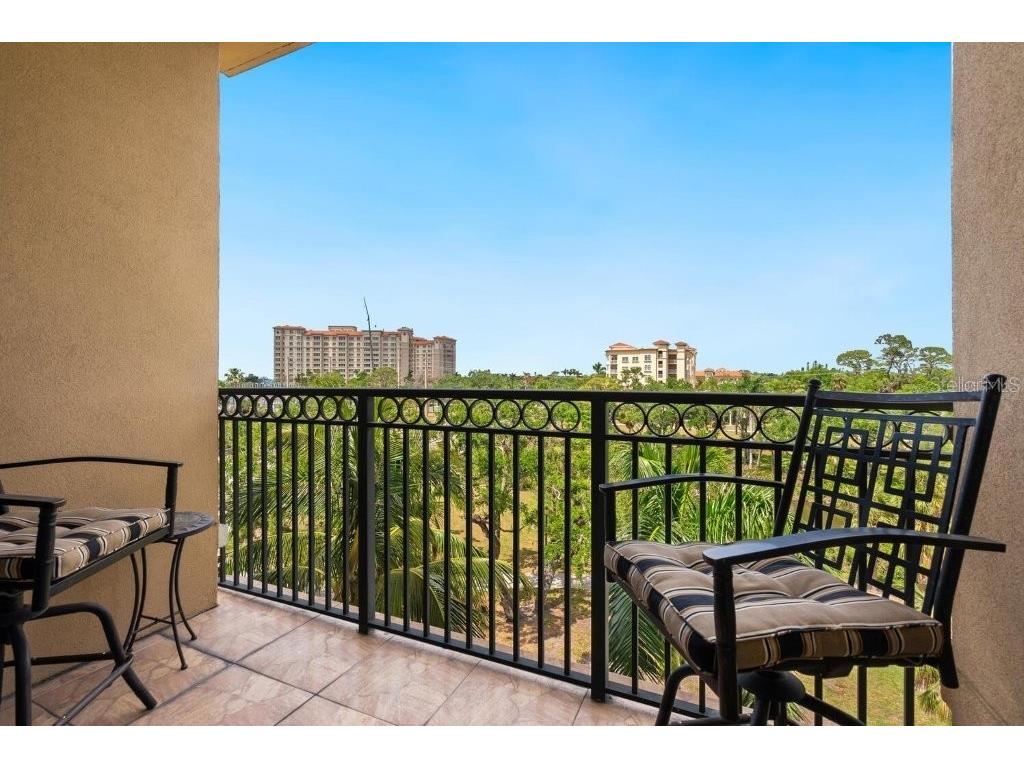 1064 N Tamiami Trail #1425 Sarasota FL 34236 A4687230 image3