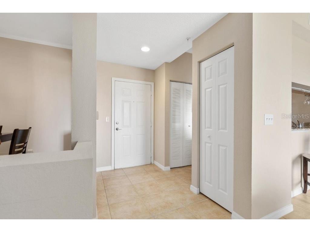 1064 N Tamiami Trail #1425 Sarasota FL 34236 A4687230 image5