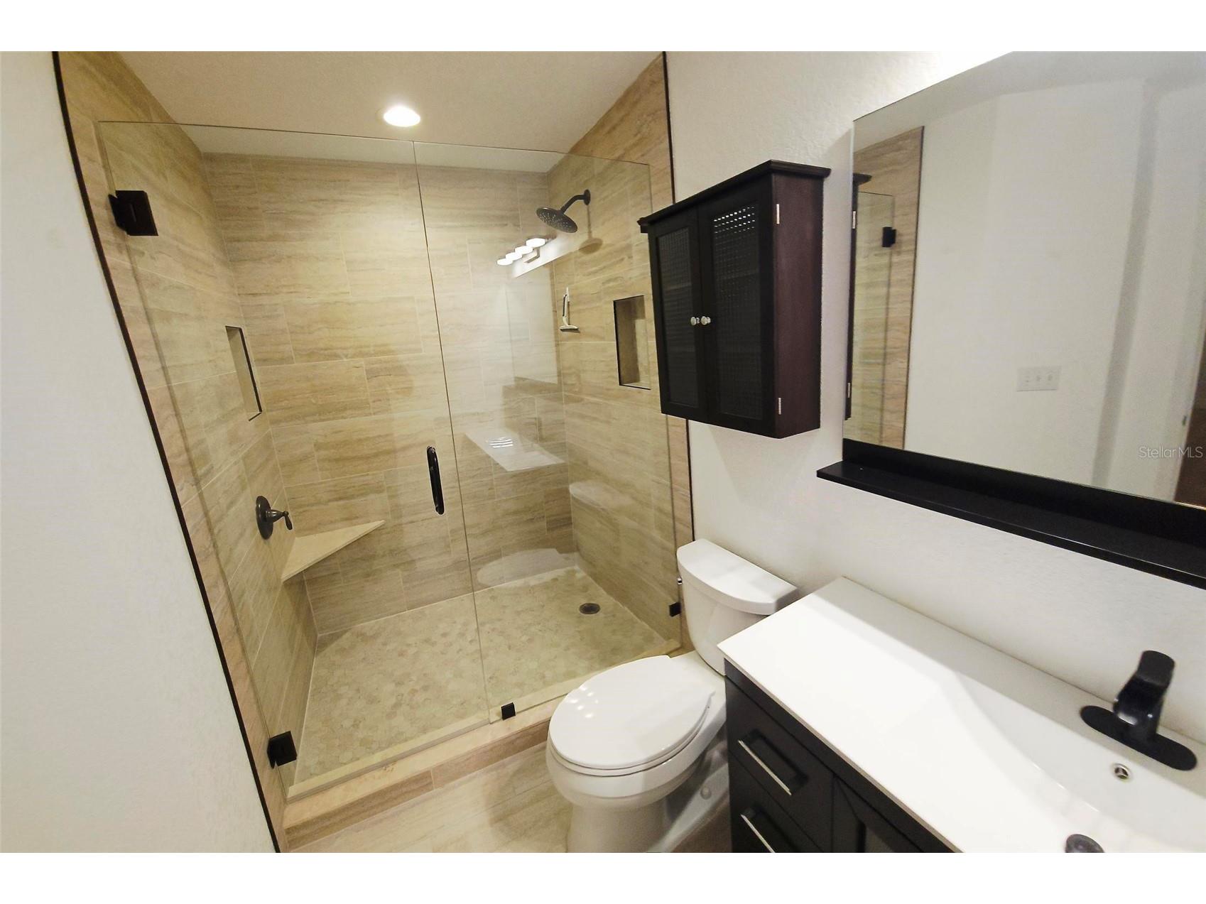 1064 N Tamiami Trail #1435 Sarasota FL 34236 A4671364 image12