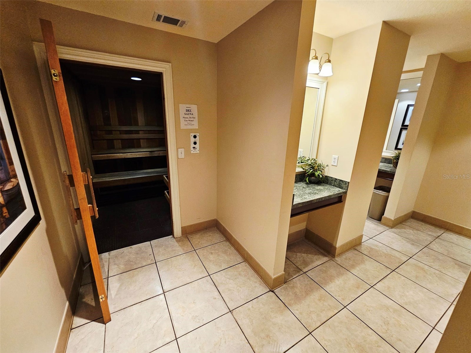 1064 N Tamiami Trail #1435 Sarasota FL 34236 A4671364 image24