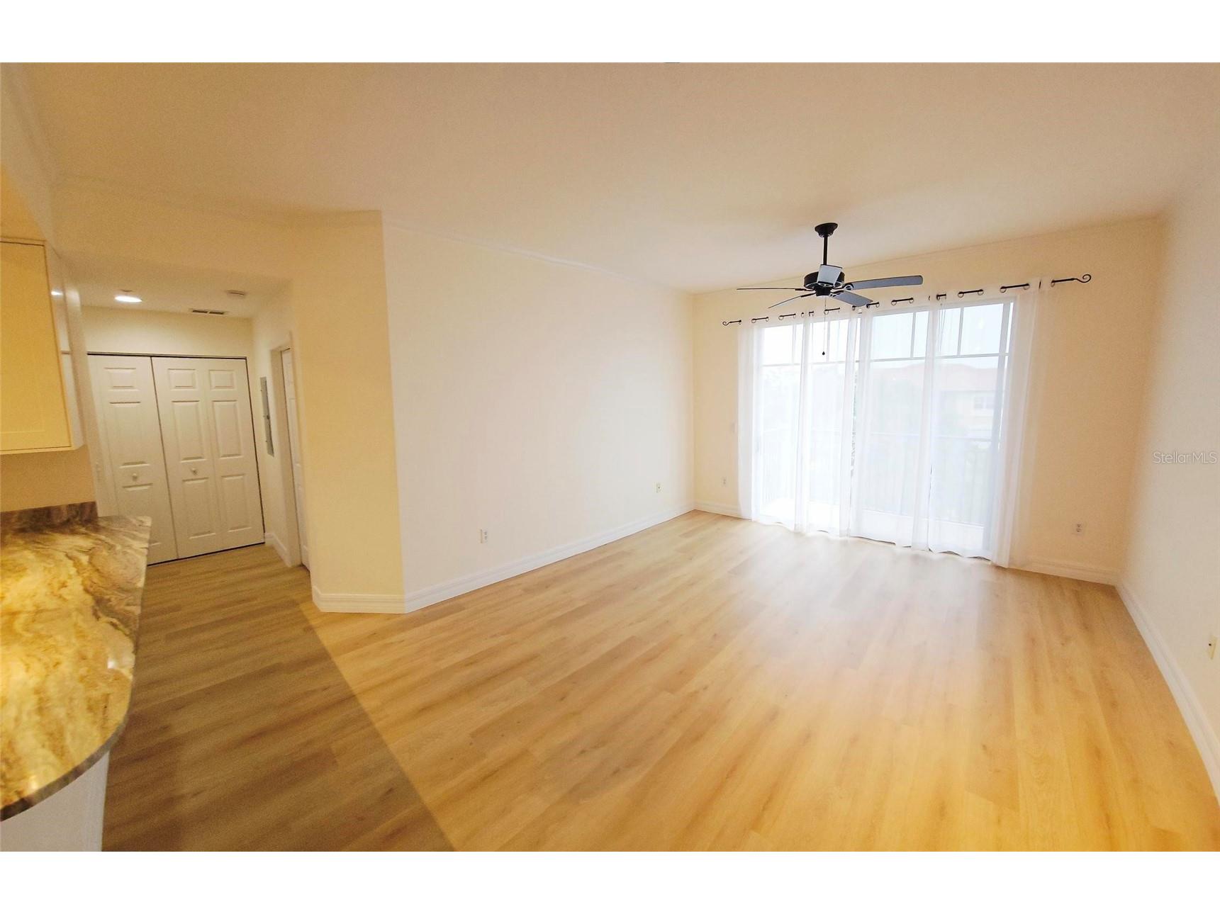 1064 N Tamiami Trail #1435 Sarasota FL 34236 A4671364 image4