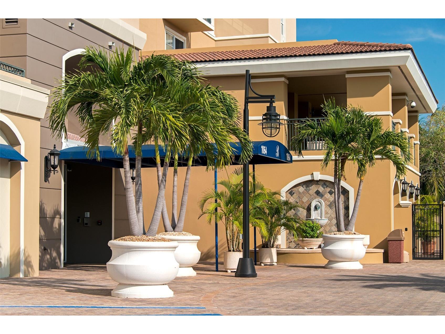 1064 N Tamiami Trail #1435 Sarasota FL 34236 A4671364 image40