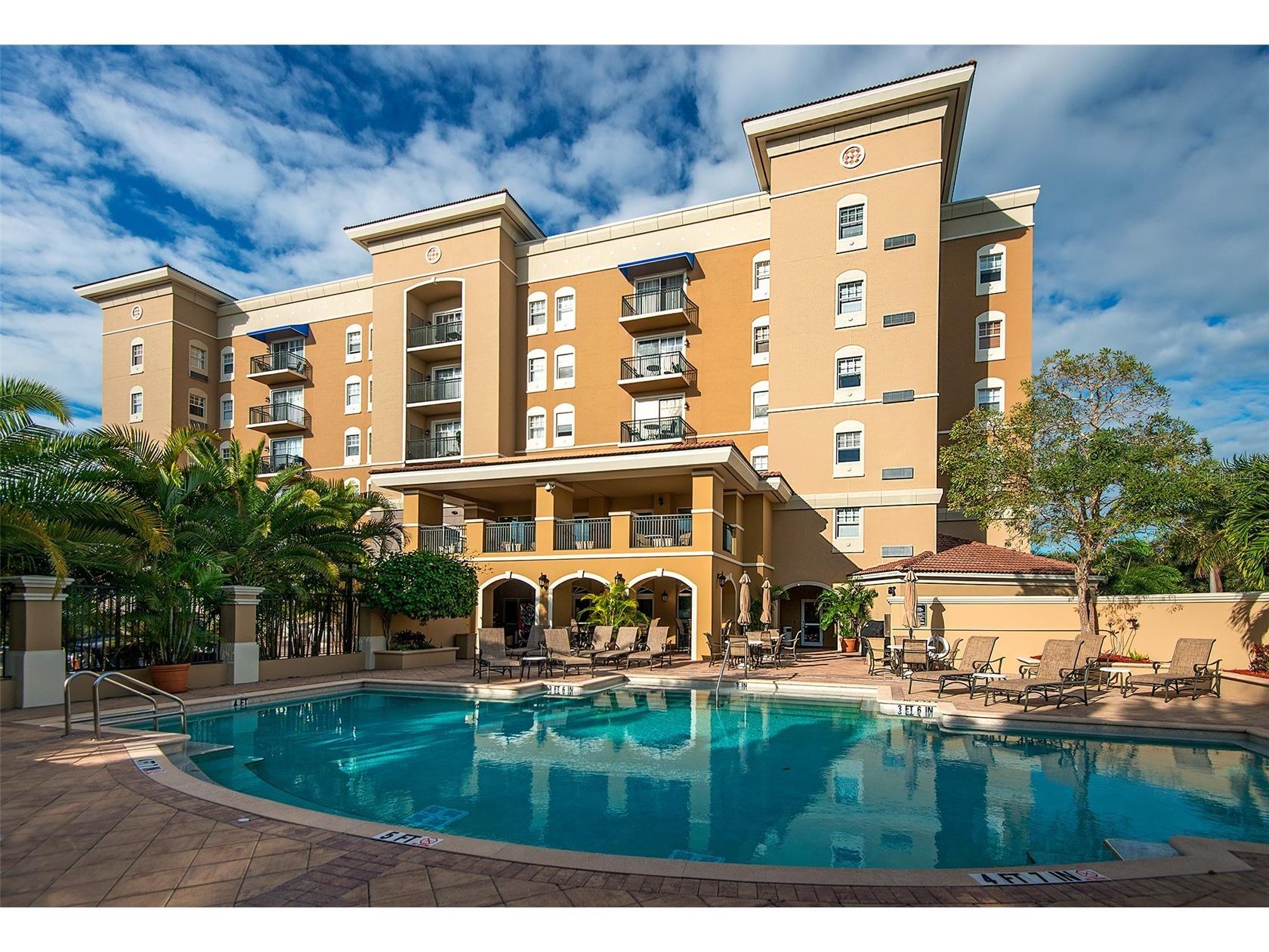 1064 N Tamiami Trail #1435 Sarasota FL 34236 A4671364 image41