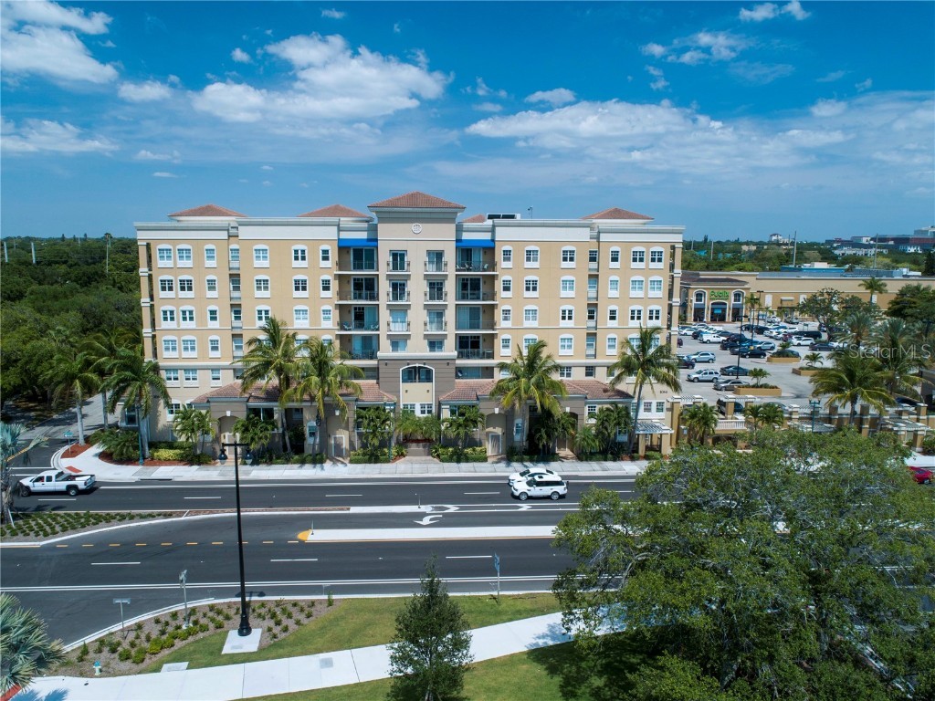1064 N Tamiami Trail #1510 Sarasota FL 34236 A4529281 image1