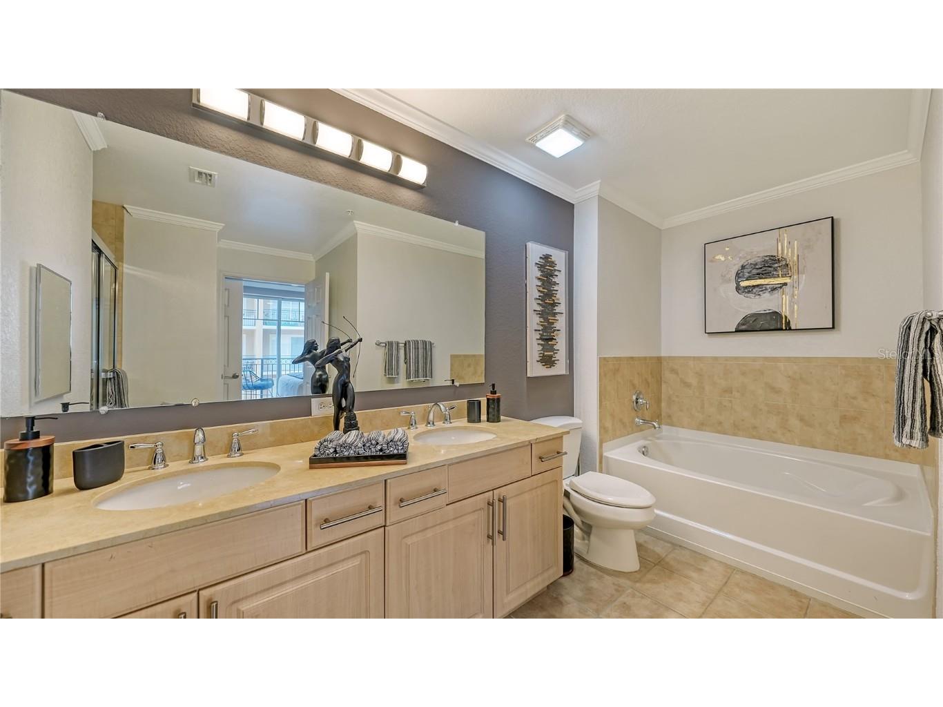 1064 N Tamiami Trail #1522 Sarasota FL 34236 A4659836 image17