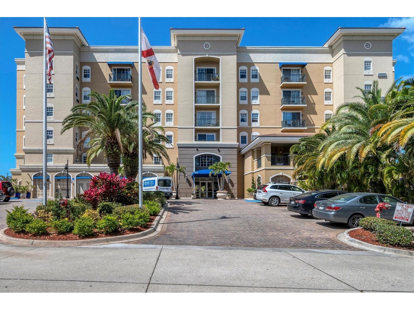 1064 N Tamiami Trail #1527 Sarasota FL 34236 A4693829 image1