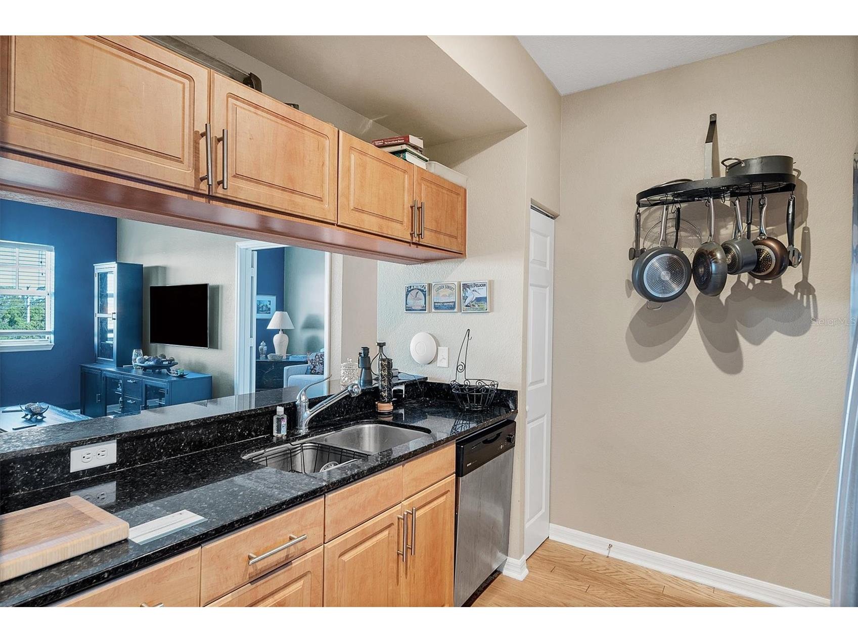 1064 N Tamiami Trail #1527 Sarasota FL 34236 A4693829 image18