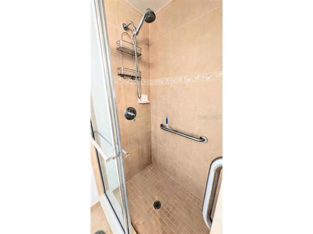 1064 N Tamiami Trail #1606 Sarasota FL 34236 A4675951 image10