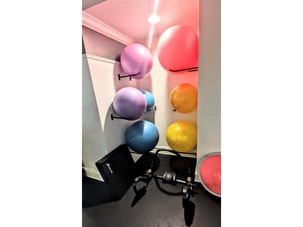 1064 N Tamiami Trail #1606 Sarasota FL 34236 A4675951 image22