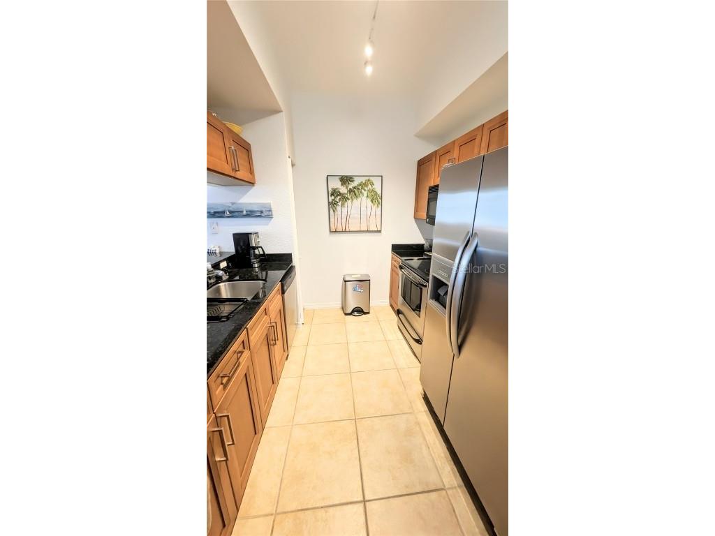 1064 N Tamiami Trail #1606 Sarasota FL 34236 A4675951 image4