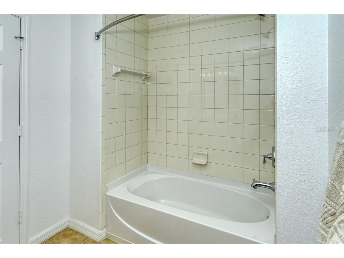 1064 N Tamiami Trail #1627 Sarasota FL 34236 A4615613 image28