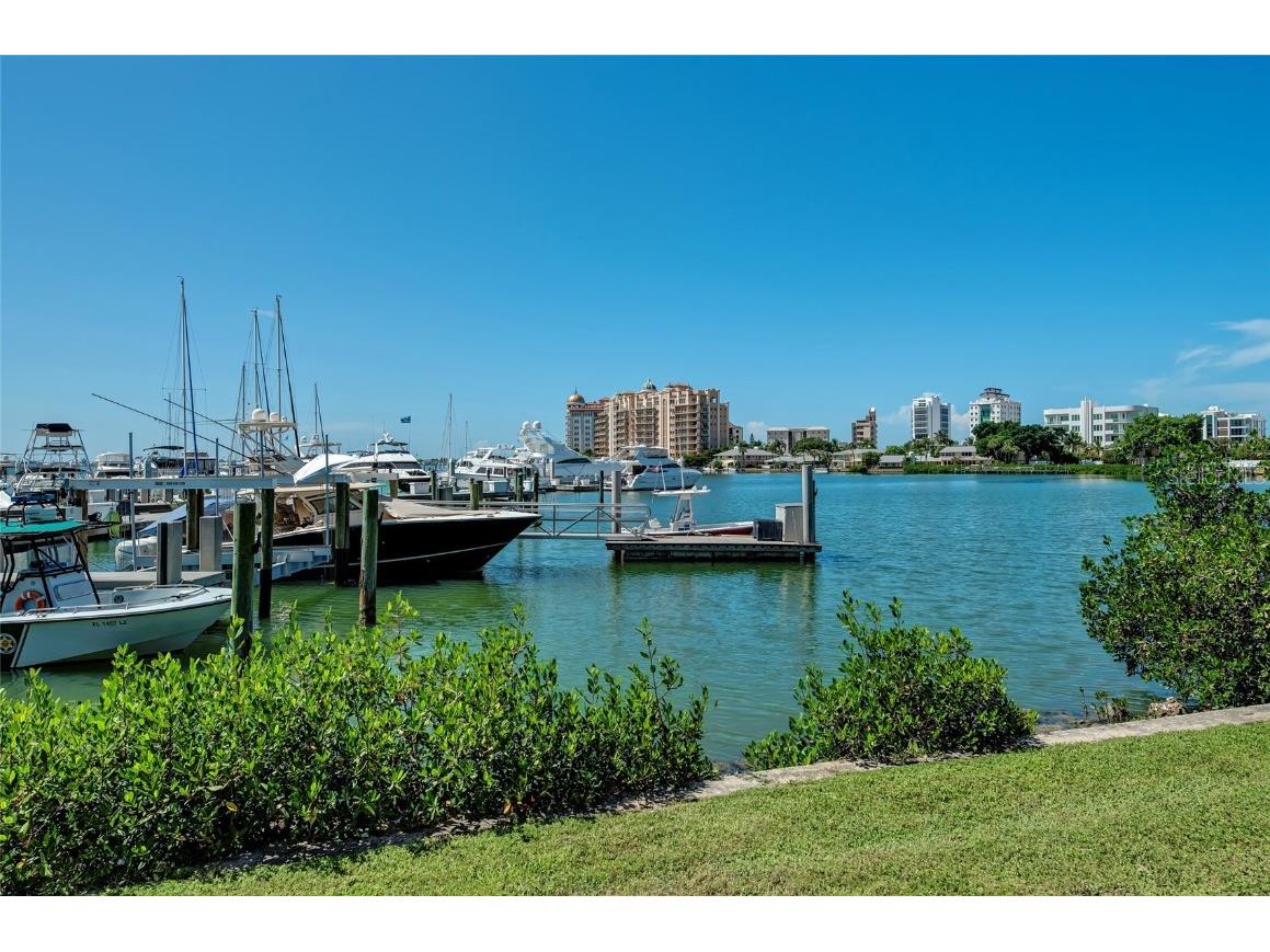 1064 N Tamiami Trail #1635 Sarasota FL 34236 A4655059 image26