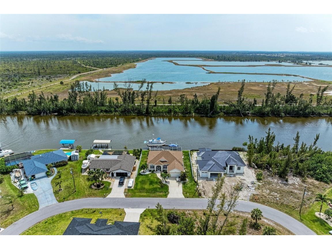 10640 Ayear Road Port Charlotte FL 33981 - SANTA CRUZ WATERWAY D6141477 image4