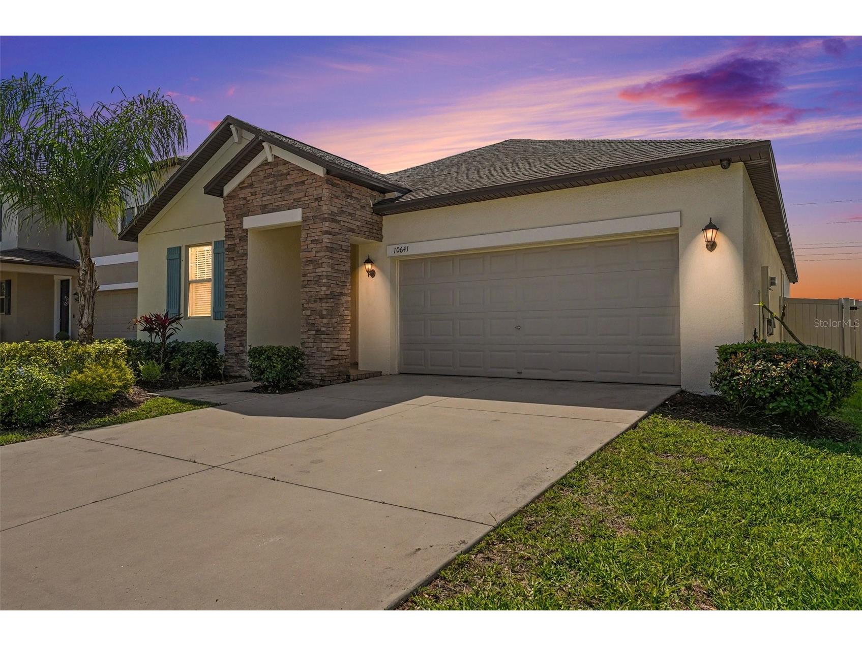 10641 Bahama Woodstar Court Riverview FL 33579 TB8491312 image1