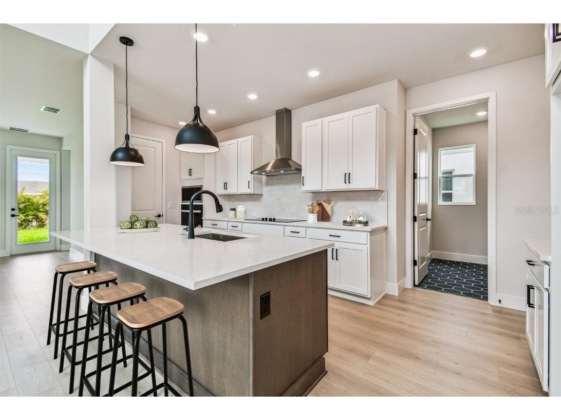 10645 Crescent Creek Crossing Parrish FL 34219 TB8431837 image4