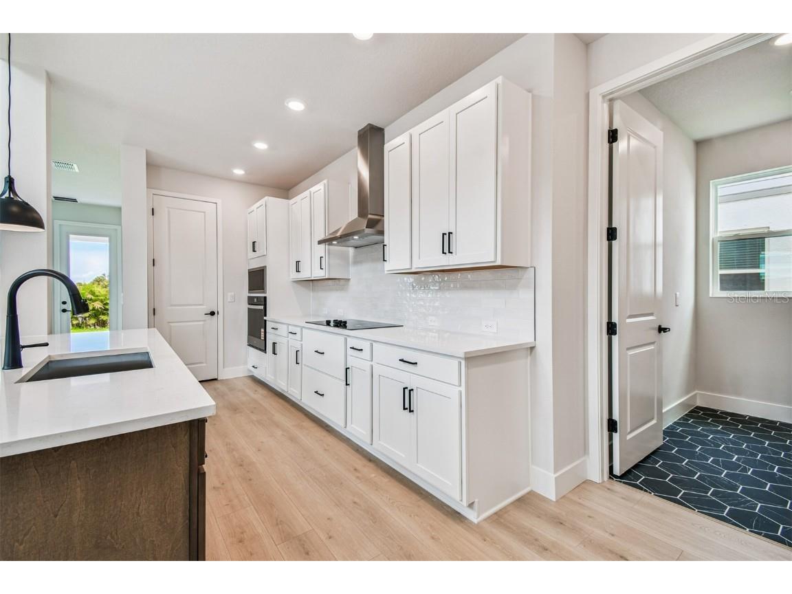 10645 Crescent Creek Crossing Parrish FL 34219 TB8431837 image6