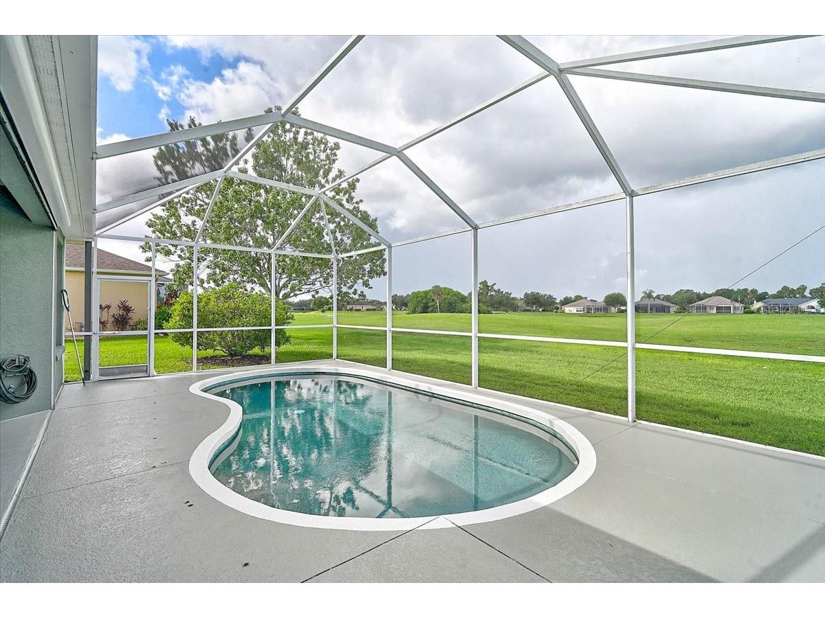 10647 Old Grove Circle Bradenton FL 34212 A4697180 image34