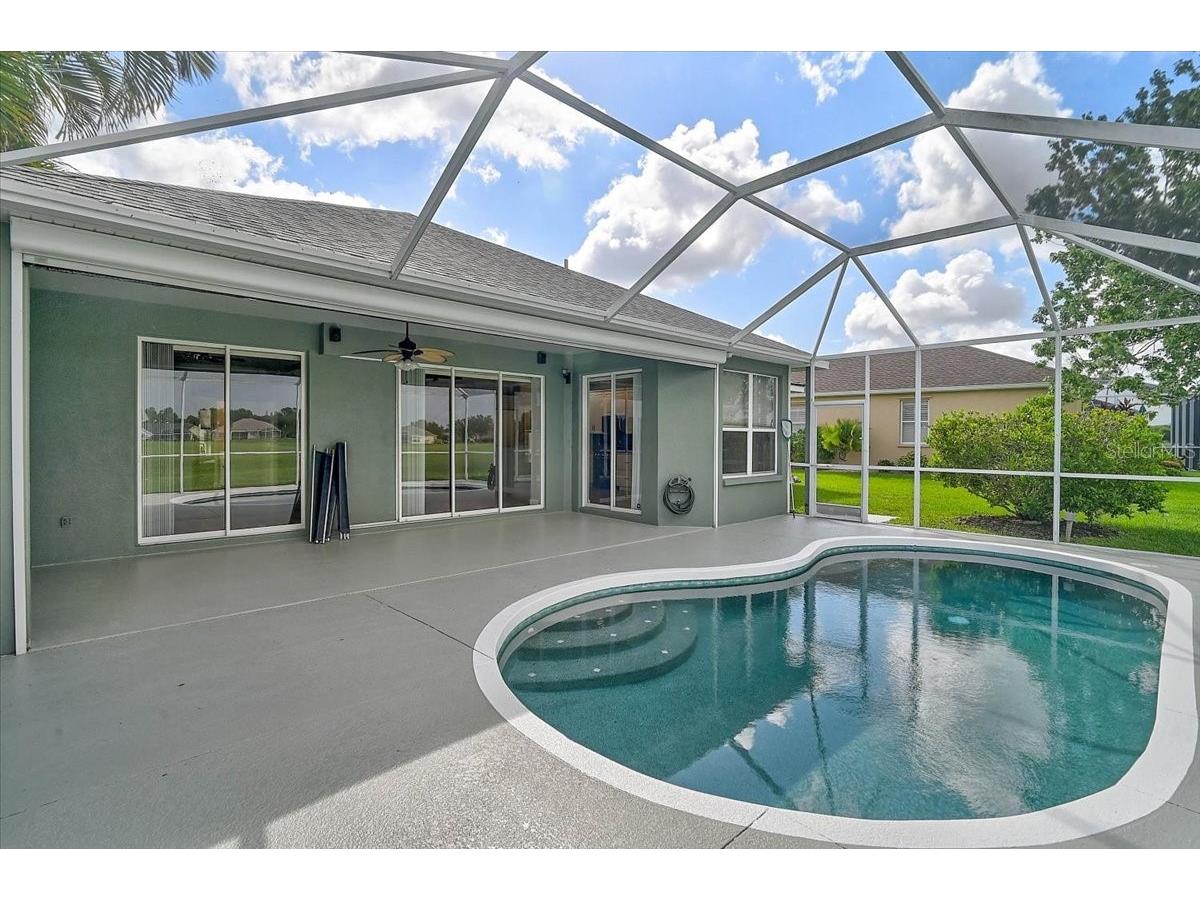 10647 Old Grove Circle Bradenton FL 34212 A4697180 image35
