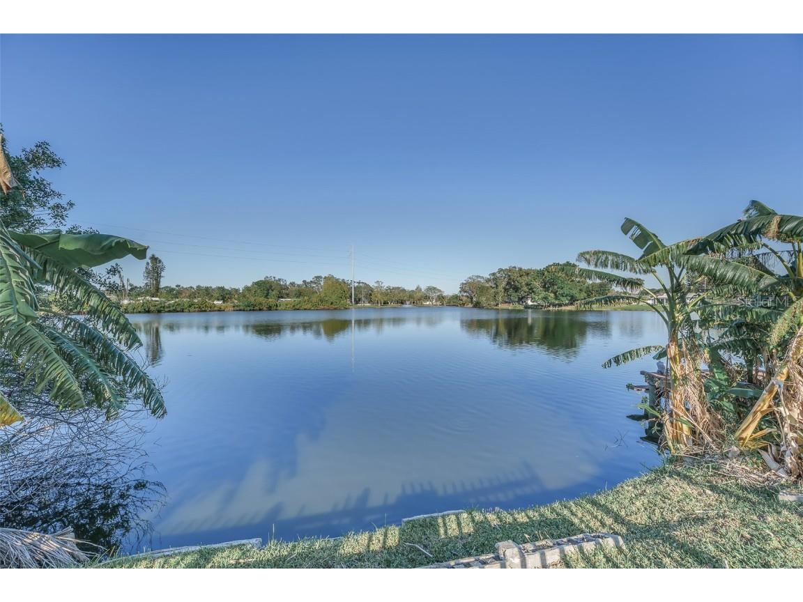 10649 Blossom Lake Drive Seminole FL 33772 - BLOSSOM LAKE TB8325751 image1