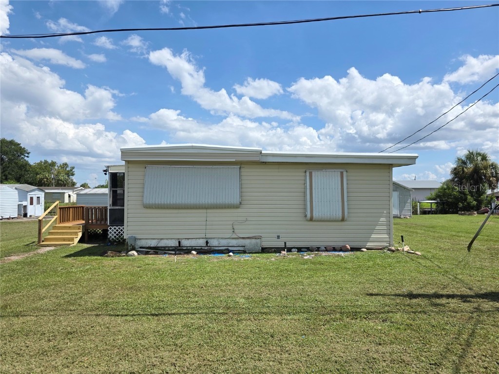 1065 25th Street Okeechobee FL 34974 - LAKE OKEECHOBEE OK225525 image1
