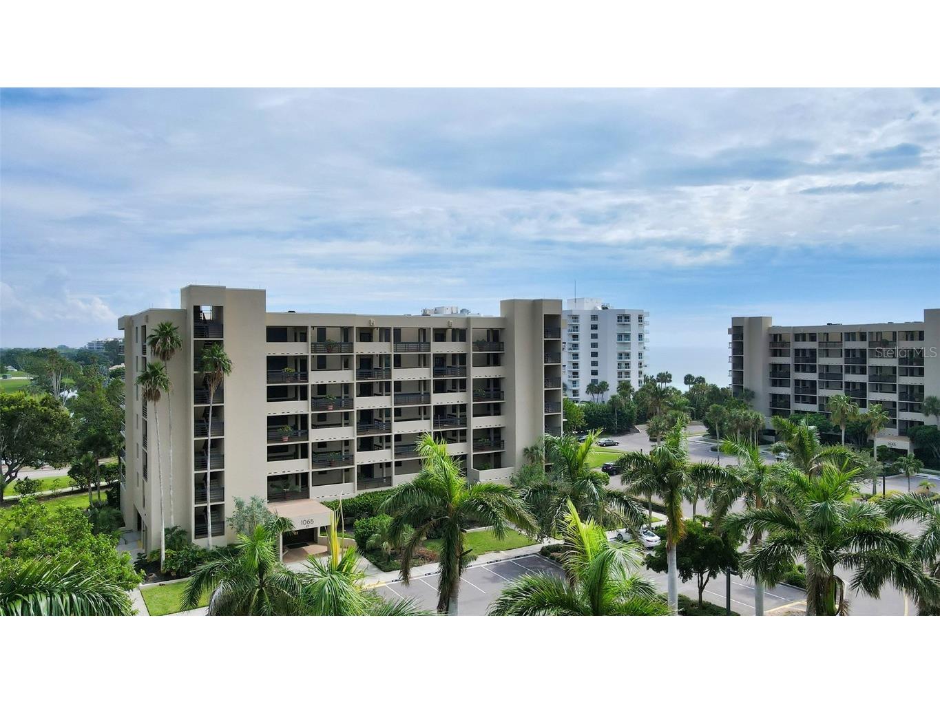 1065 Gulf Of Mexico Drive #104 Longboat Key FL 34228 A4630665 image1