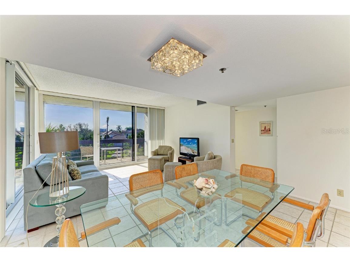 1065 Gulf Of Mexico Drive #201 Longboat Key FL 34228 - GULF OF MEXICO A4669086 image14