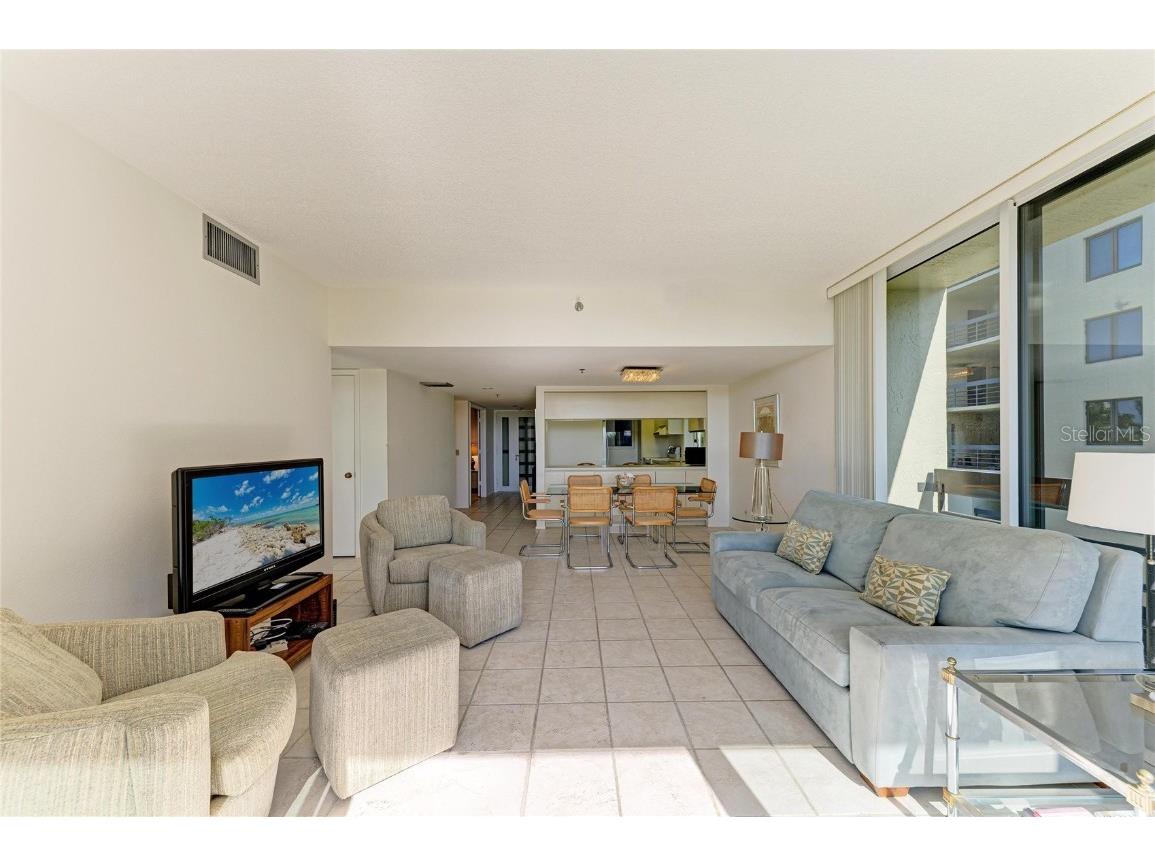 1065 Gulf Of Mexico Drive #201 Longboat Key FL 34228 - GULF OF MEXICO A4669086 image17