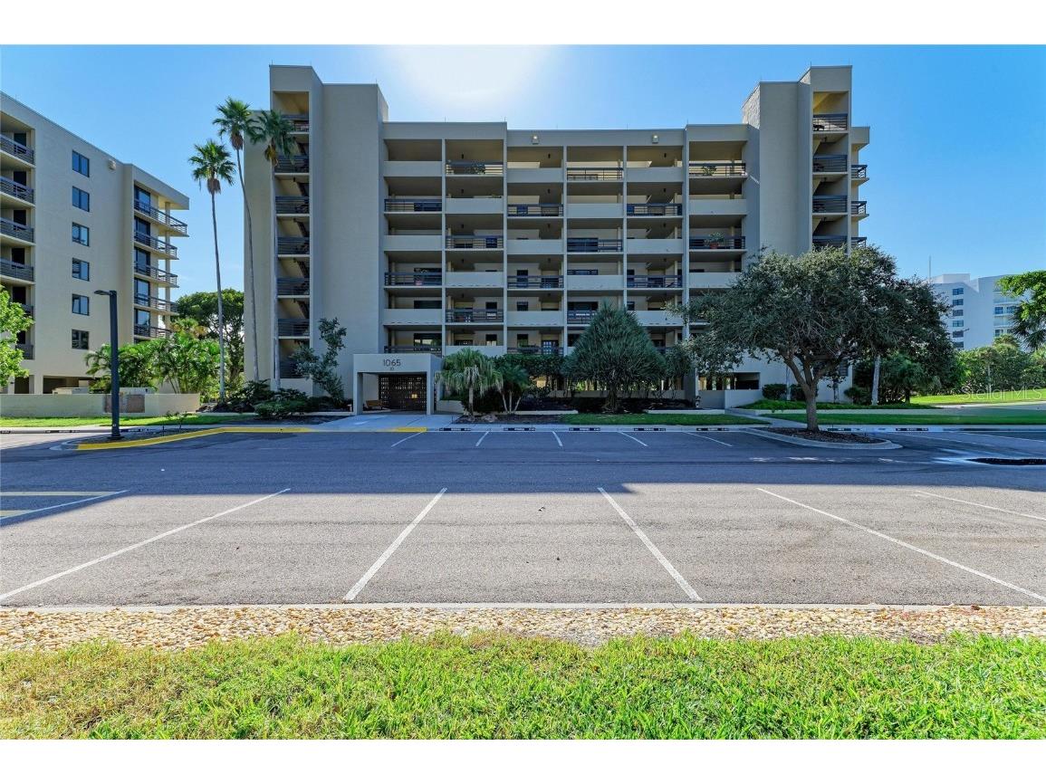 1065 Gulf Of Mexico Drive #201 Longboat Key FL 34228 - GULF OF MEXICO A4669086 image3