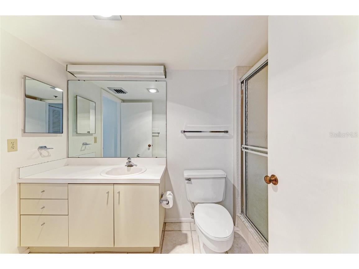 1065 Gulf Of Mexico Drive #201 Longboat Key FL 34228 - GULF OF MEXICO A4669086 image33