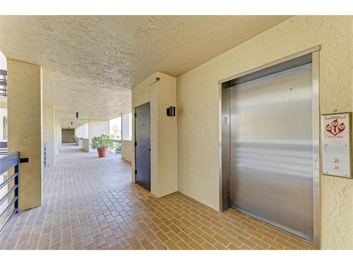 1065 Gulf Of Mexico Drive #201 Longboat Key FL 34228 - GULF OF MEXICO A4669086 image41