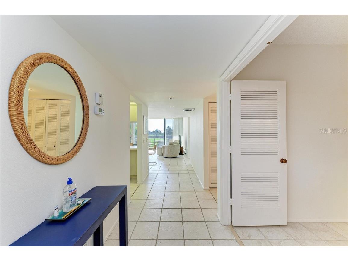 1065 Gulf Of Mexico Drive #201 Longboat Key FL 34228 - GULF OF MEXICO A4669086 image7